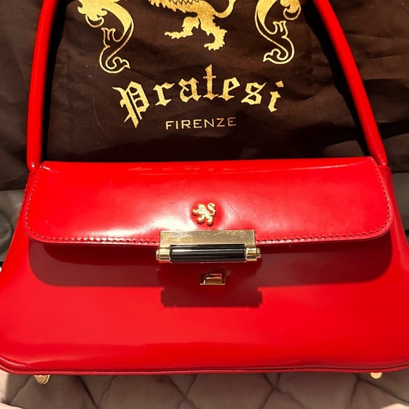 ITALIAN LUX BAG PURCHASED THERE. FAMOUS LION LOGO, DUST BAG PRATESI BRAND - Picture 8 of 10